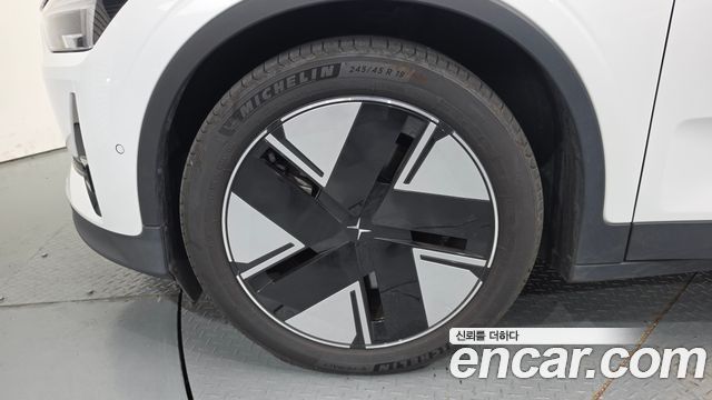 Polestar Polestar 2 2025 — photo 5