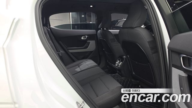 Polestar Polestar 2 2025 — photo 18
