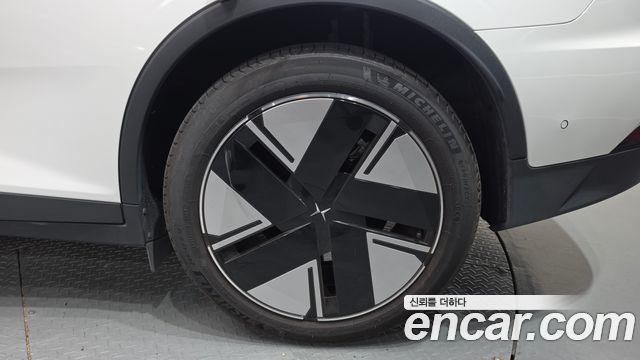 Polestar Polestar 2 2025 — photo 7