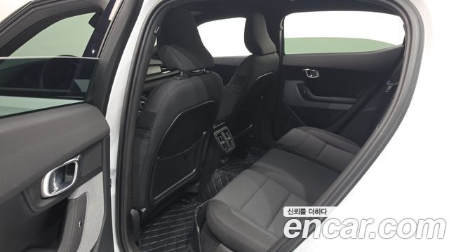 Polestar Polestar 2 2025 — photo 16