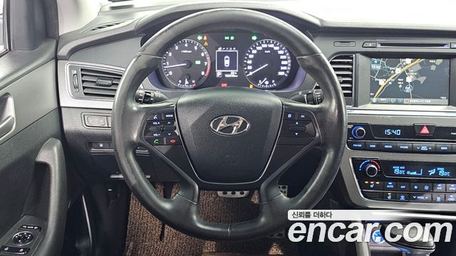 Hyundai Sonata 2015 — photo 21