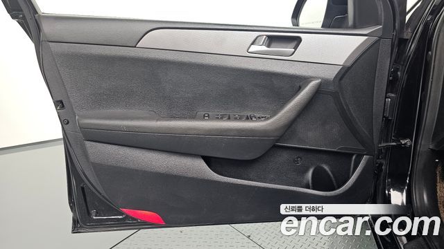 Hyundai Sonata 2015 — photo 14
