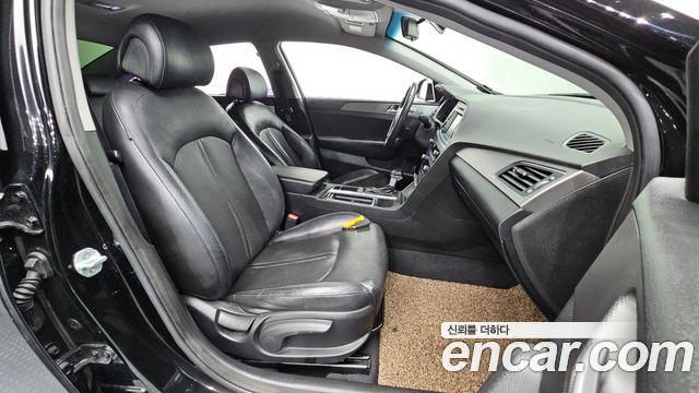 Hyundai Sonata 2015 — photo 16