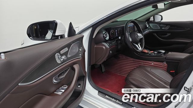 Mercedes-Benz CLS-Class 2019 — photo 13
