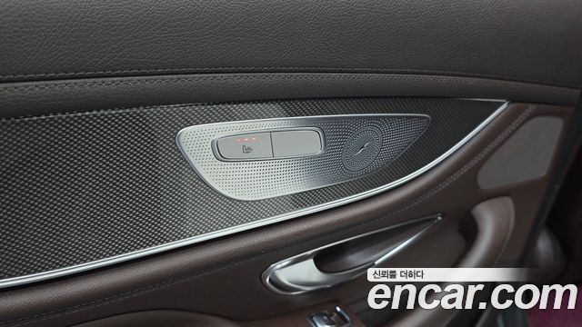 Mercedes-Benz CLS-Class 2019 — photo 24