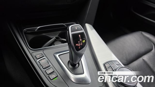 BMW 4-Series 2019 — photo 12