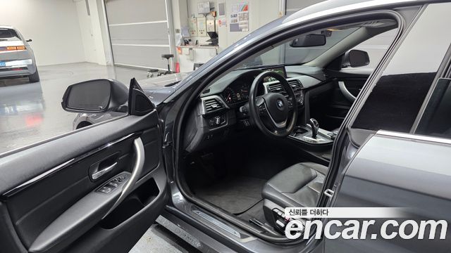 BMW 4-Series 2019 — photo 13