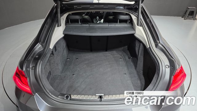 BMW 4-Series 2019 — photo 25