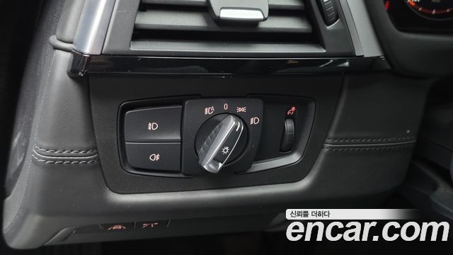 BMW 4-Series 2019 — photo 29