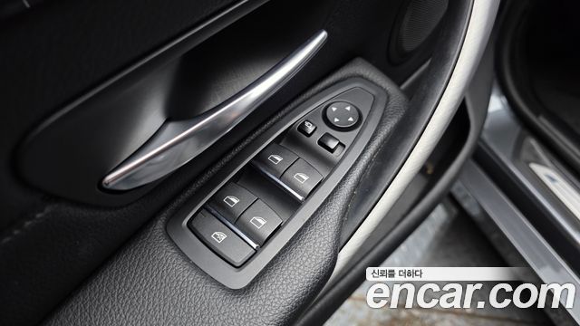 BMW 4-Series 2019 — photo 39