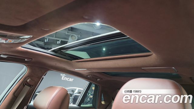 Genesis G90 2022 — photo 24