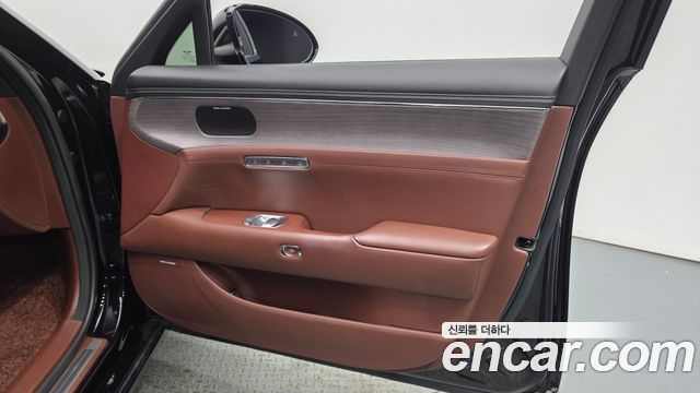 Genesis G90 2022 — photo 14