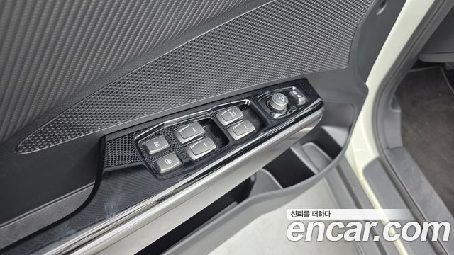 KG Mobility TIBOLI 2021 — photo 18