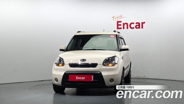 Kia Soul 2010 — photo 3