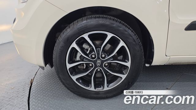 Kia Soul 2010 — photo 5