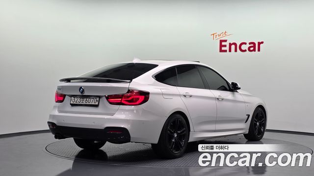 BMW Gran Turismo 2020 — photo 2