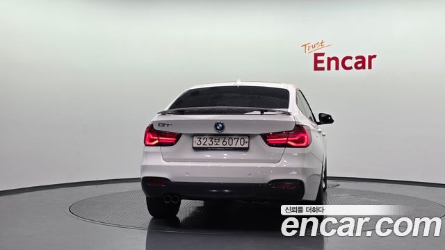 BMW Gran Turismo 2020 — photo 4