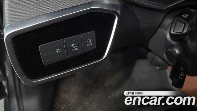 Audi A6 2020 — photo 26