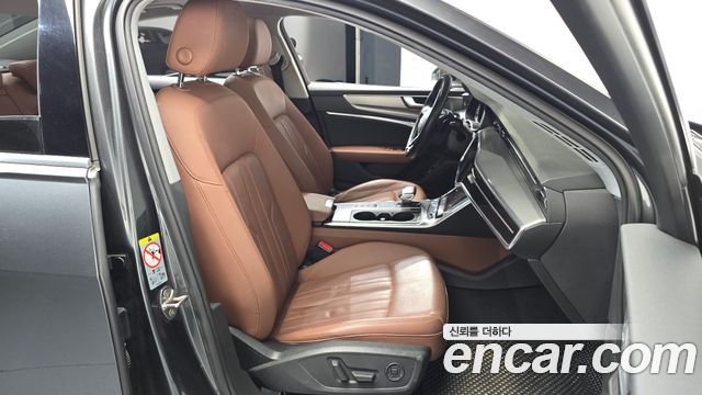 Audi A6 2020 — photo 16