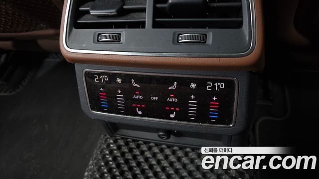 Audi A6 2020 — photo 31
