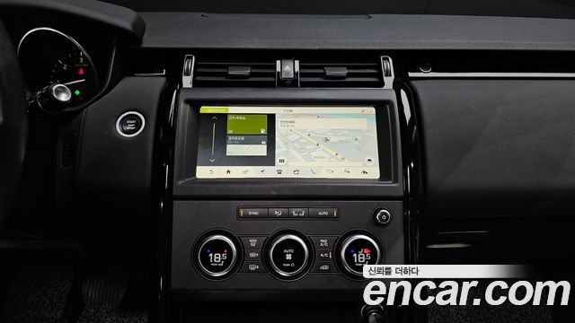 Land Rover Discovery 2018 — photo 20