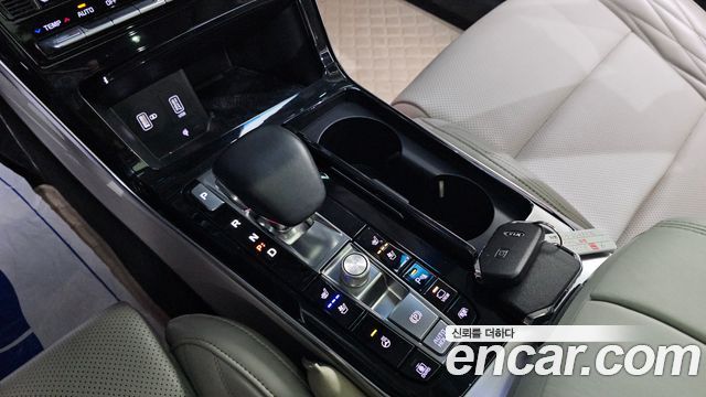 Kia K7 2020 — photo 9