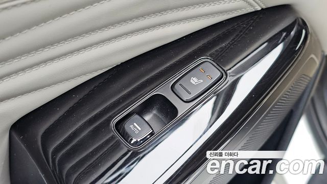 Kia K7 2020 — photo 19