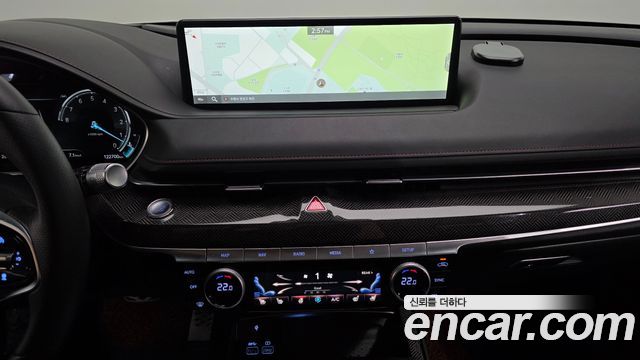 Genesis G80 2022 — photo 20