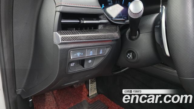 Genesis G80 2022 — photo 28