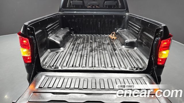 KG Mobility Rexton 2019 — photo 26