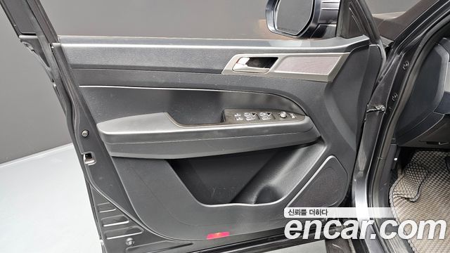 KG Mobility Rexton 2019 — photo 14