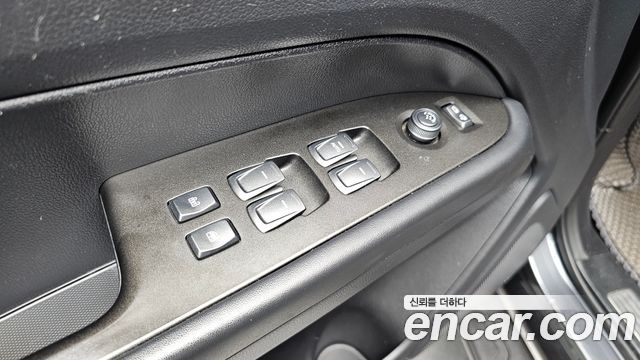 KG Mobility Rexton 2019 — photo 28