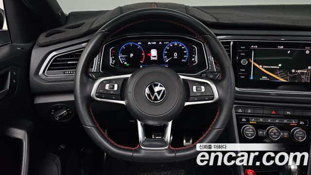 Volkswagen T-Roc 2022 — photo 19