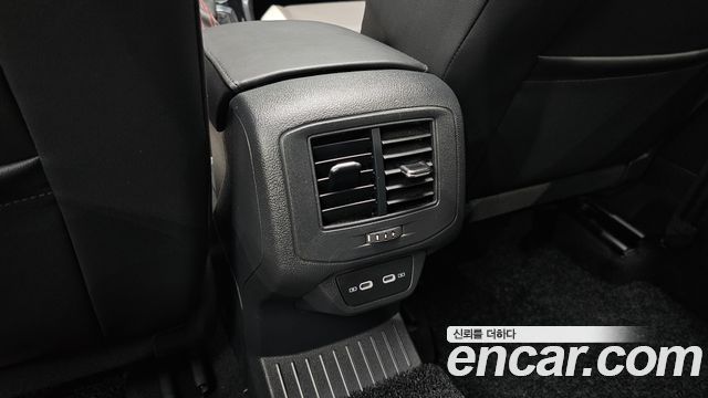 Volkswagen T-Roc 2022 — photo 36