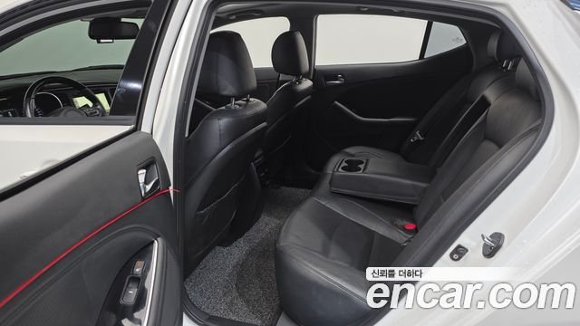 Kia K5 2014 — photo 12