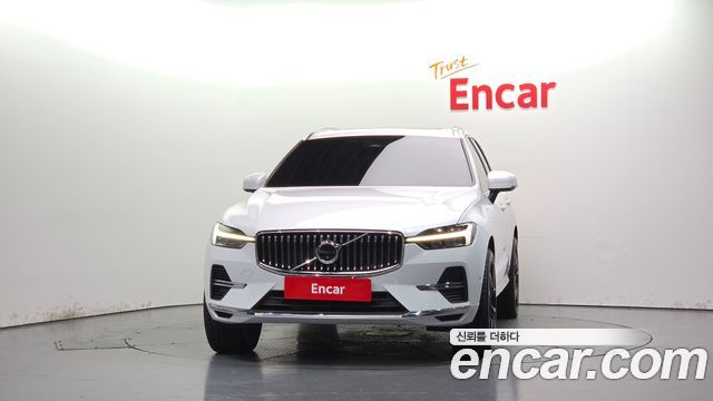 Volvo XC60 2023 — photo 3