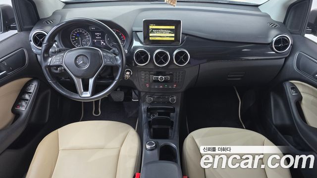 Mercedes-Benz B-Class 2012 — photo 10
