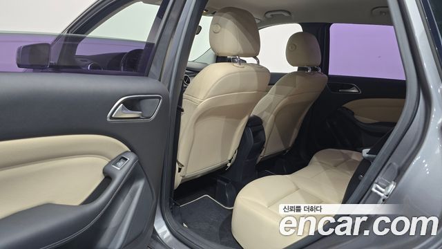 Mercedes-Benz B-Class 2012 — photo 27