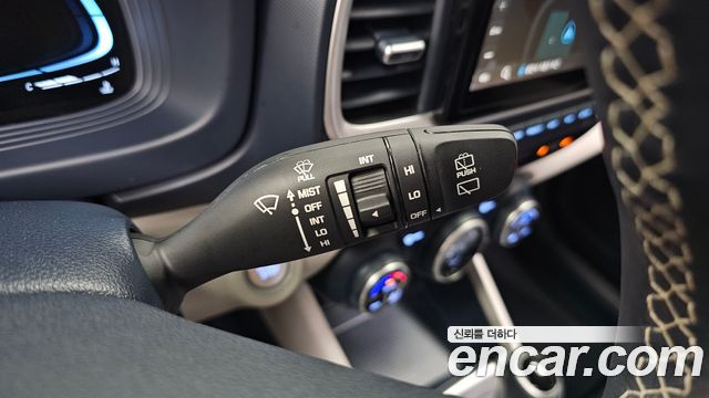 Hyundai Venue 2024 — photo 25