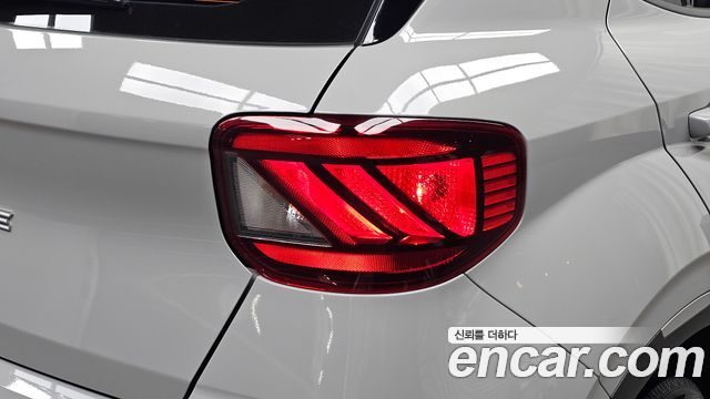 Hyundai Venue 2024 — photo 9