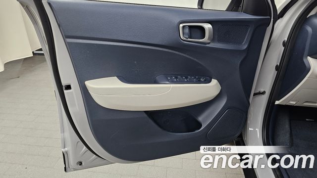 Hyundai Venue 2024 — photo 14