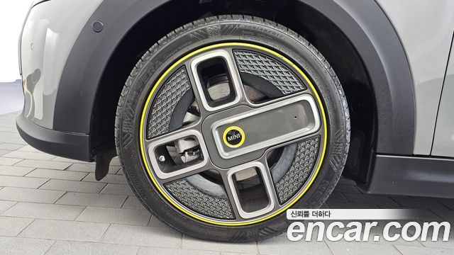 Mini Cooper 2023 — photo 5