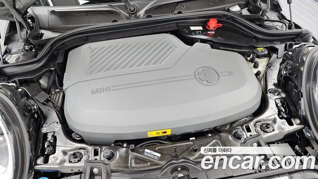 Mini Cooper 2023 — photo 6