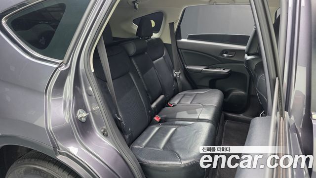 Honda CR-V 2016 — photo 17