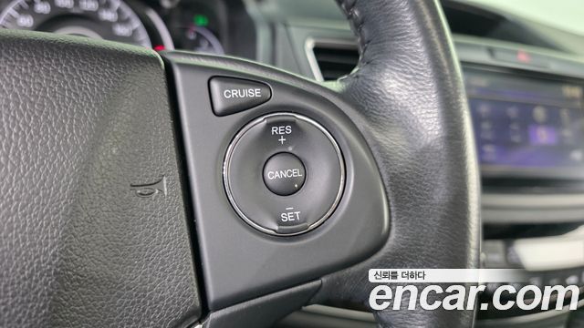 Honda CR-V 2016 — photo 25