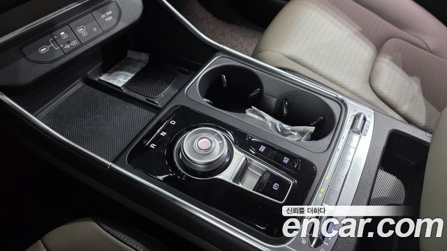 Kia Canival 2024 — photo 12