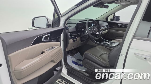 Kia Canival 2024 — photo 13