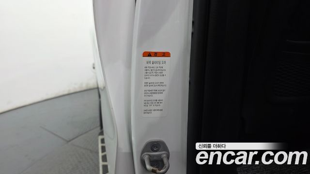 Kia Canival 2024 — photo 24