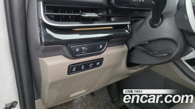 Kia Canival 2024 — photo 26