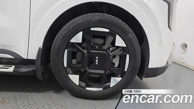 Kia Canival 2024 — photo 7